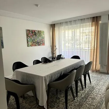 Prestigious - Arc De Triomphe